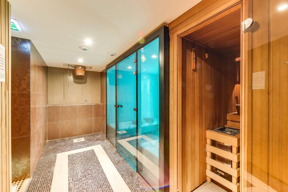 Wellness Center Le Colisée Hôtel &amp; Spa ***